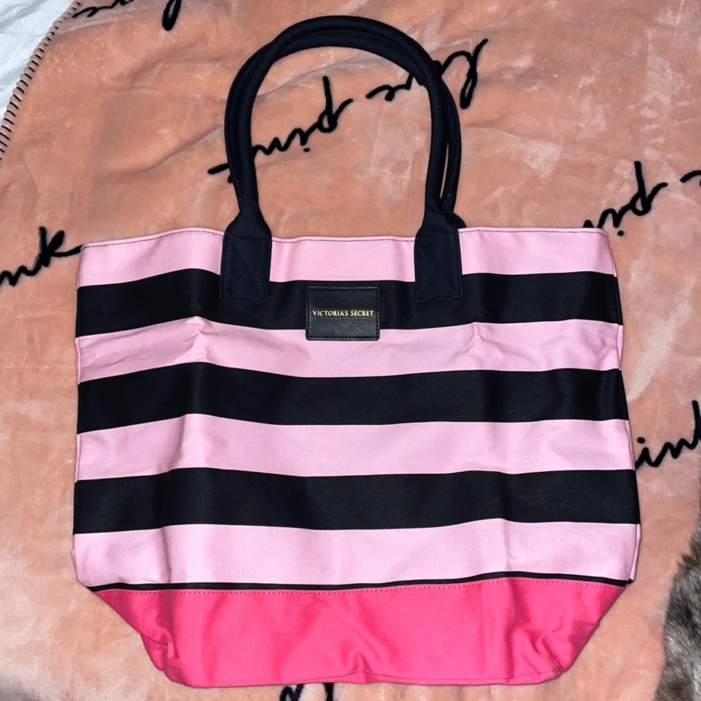 Victoria’s Secret tote bag